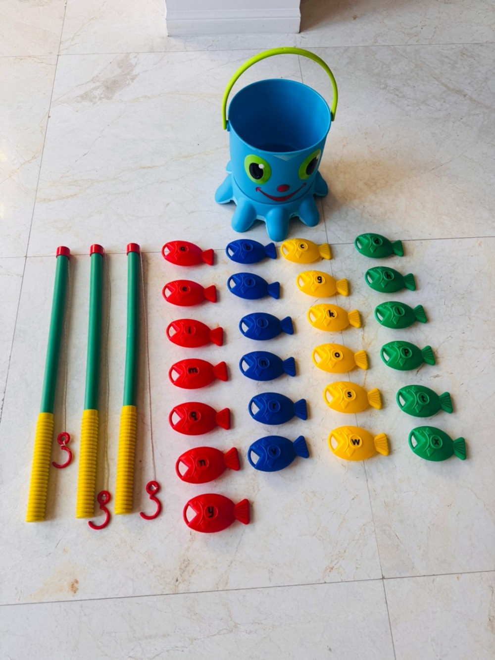Kids Fishing Game Set With Colorful Fish - Blue Octopus Bucket